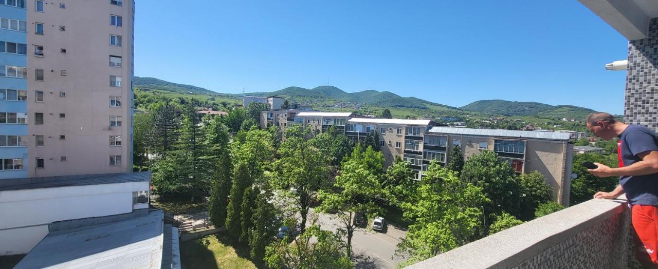 Apartament In Regim Hotelier Ντέβα Εξωτερικό φωτογραφία